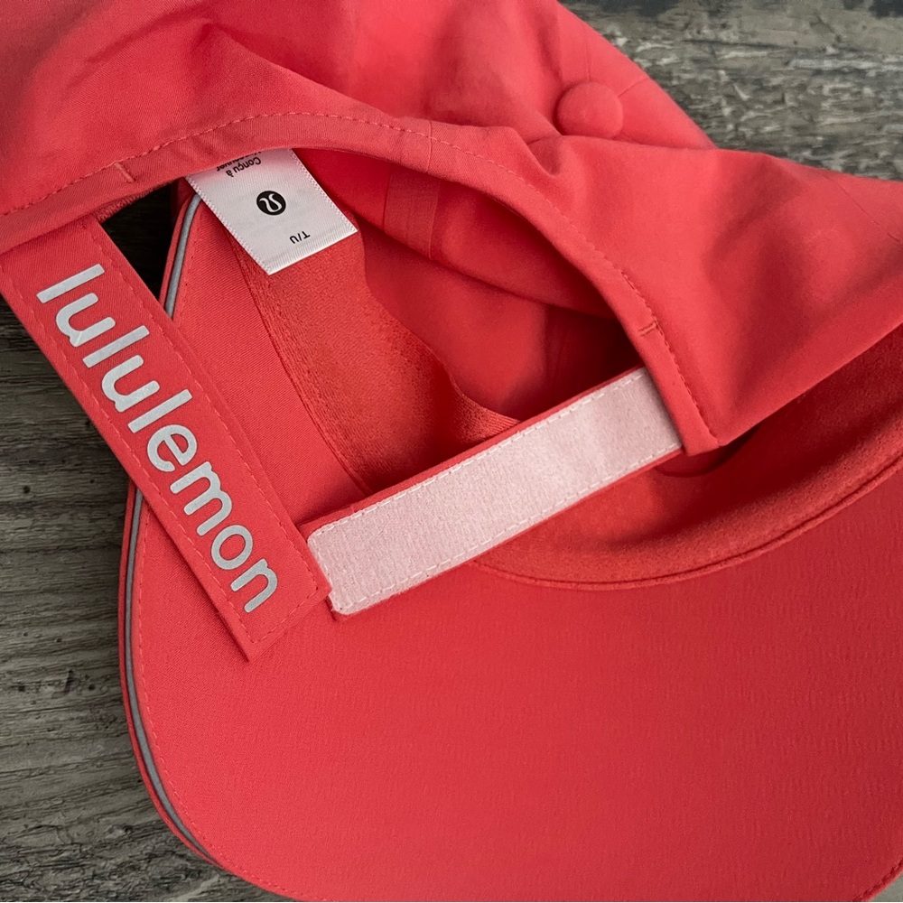 Lululemon running hat, one size, like new - Picture 6 of 7